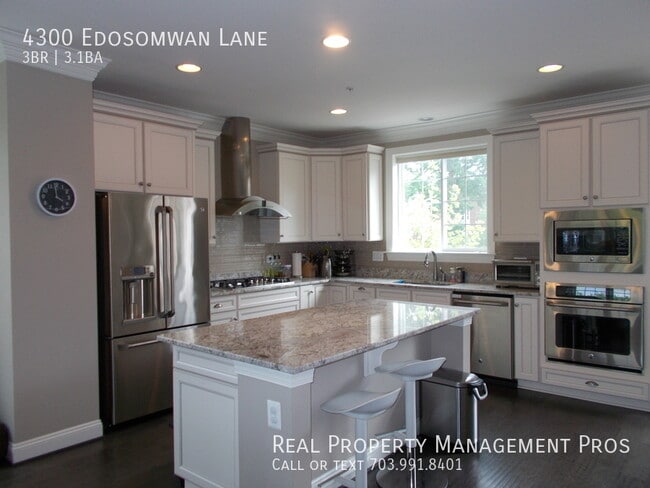 Building Photo - 4300 Edosomwan Ln