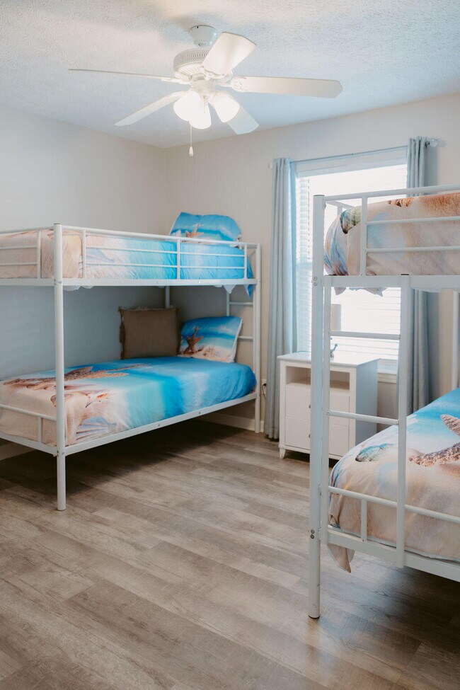 Building Photo - 11808 Cabana Ct