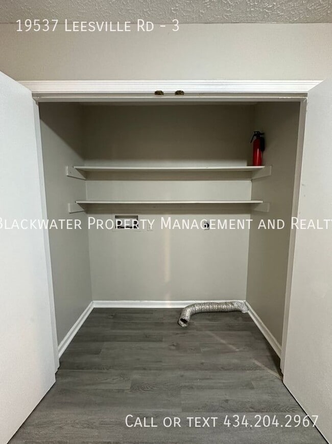 Building Photo - 19537 Leesville Rd