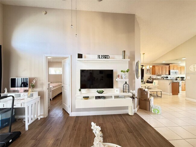 Building Photo - 8055 Antibes Ct