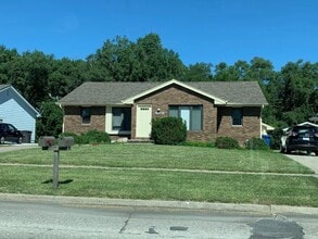 Building Photo - Updated 2BR/1BA duplex with office in partially finished basement, detached garage and across fro...