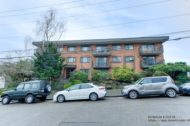 Building Photo - 911 N 73rd St