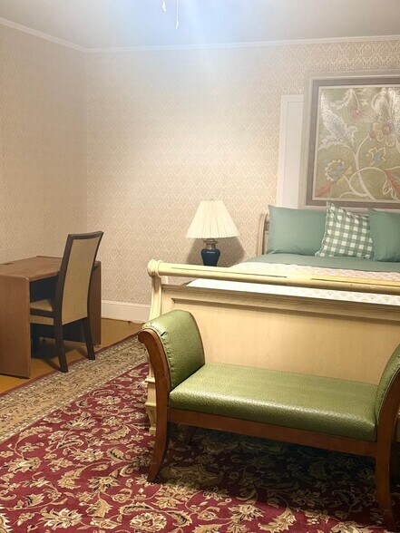 Building Photo - 5326 Main St