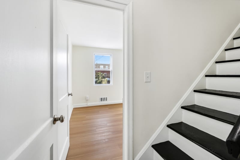 Building Photo - 4111 Ardley Ave