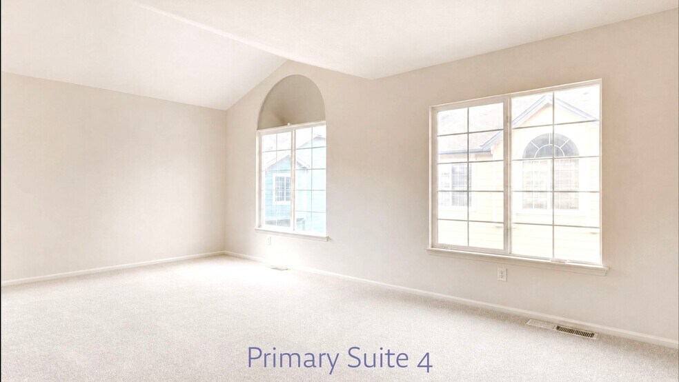 Building Photo - 2855 Rock Creek Cir