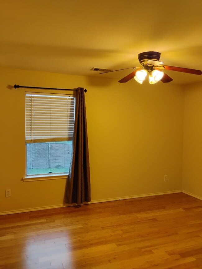 Building Photo - 17546 Heath Grove Ln