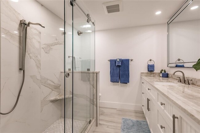 Building Photo - 6042 W Peppertree Way