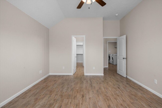 Building Photo - 3075 Positano Loop
