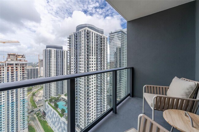 Building Photo - 159 NE 6th St