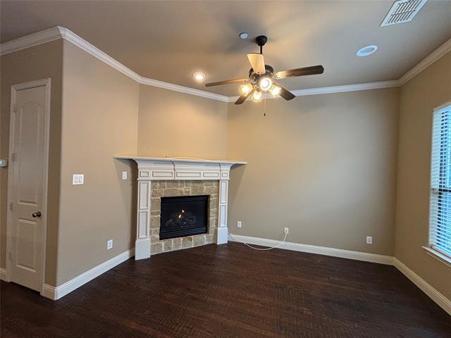 Building Photo - 5748 Robbie Rd