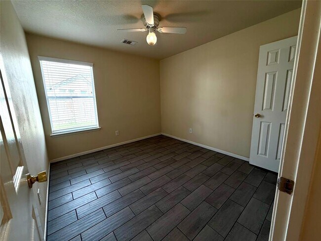 Building Photo - 4815 Vintage Grove Ct