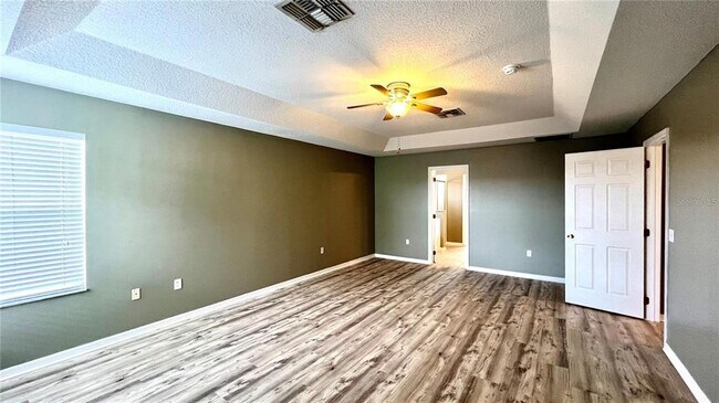 Building Photo - 338 Sand Ridge Dr