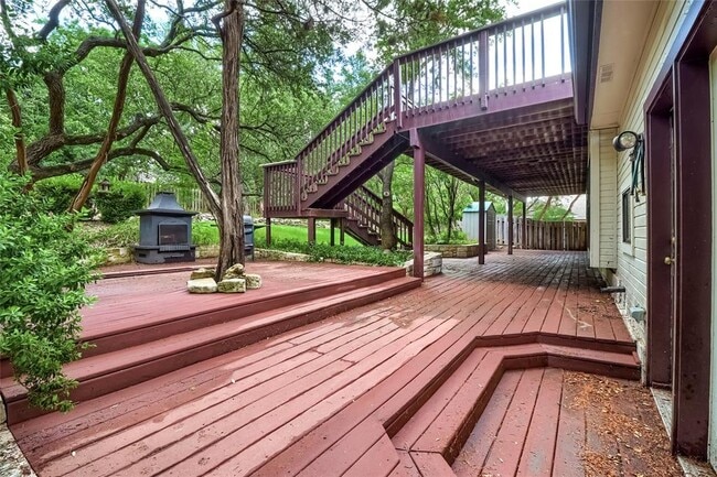 Building Photo - 213 Hurst Creek Rd