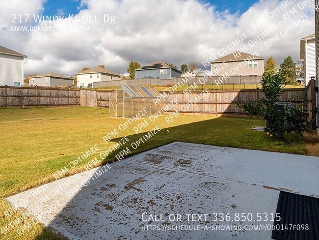 Building Photo - 217 Windy Knl Dr