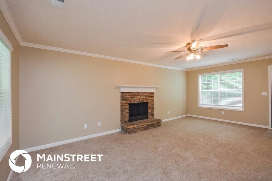 Building Photo - 2061 Bay Ct