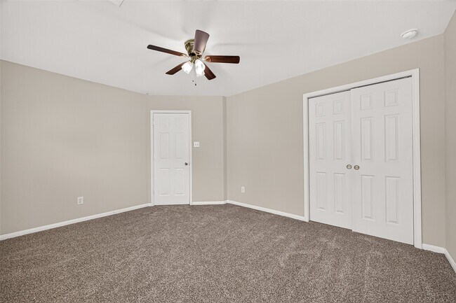 Building Photo - 3078 View Valley Trail