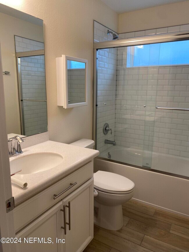 Building Photo - 130 Clifton Bay Lp