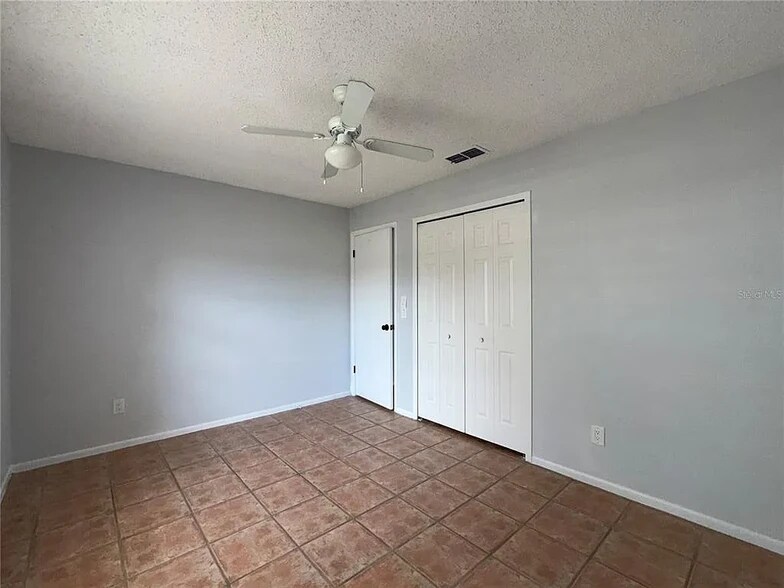 Building Photo - 9923 Castleton St