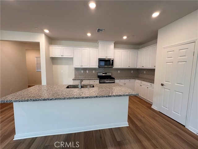 Building Photo - 4143 E Avila Privado