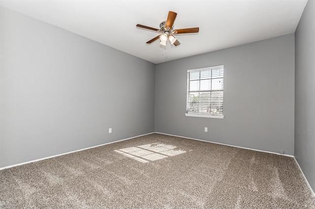 Building Photo - 221 Hardwood Trail