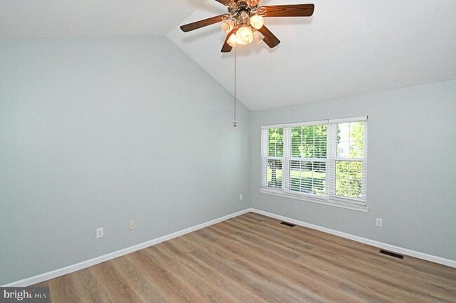 Building Photo - 604 Ascot Ct