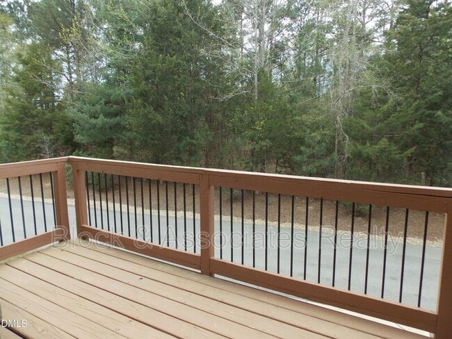 Building Photo - 603 Old Mill Village Dr