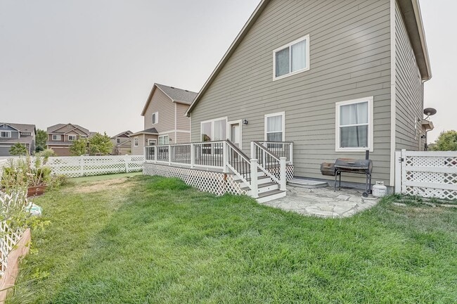 Building Photo - Beautiful 4 bed 3.5 Bath House in NE Fort Collins!