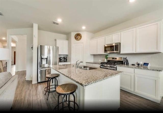 Building Photo - 5816 Pensby Dr