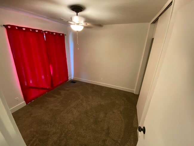 Building Photo - 3379 SW Clare Ave