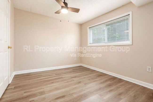 Building Photo - 1495 Yates Dr