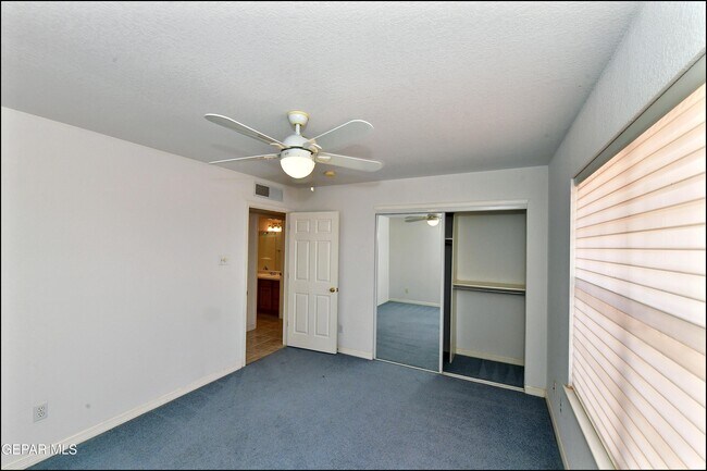 Building Photo - 14101 Koshare Ct