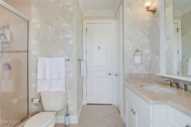 Building Photo - 1551 Gulf Shore Blvd S