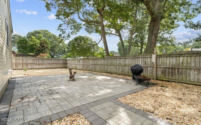 Building Photo - 303 Chestnut Dr