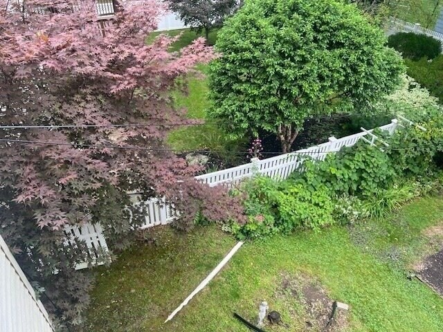 Building Photo - 1475 Centre St