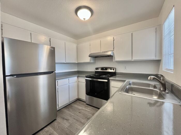 Building Photo - 16818 N 56th St
