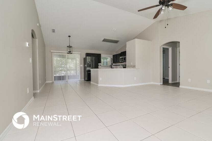 Building Photo - 10612 Cedar Forest Cir