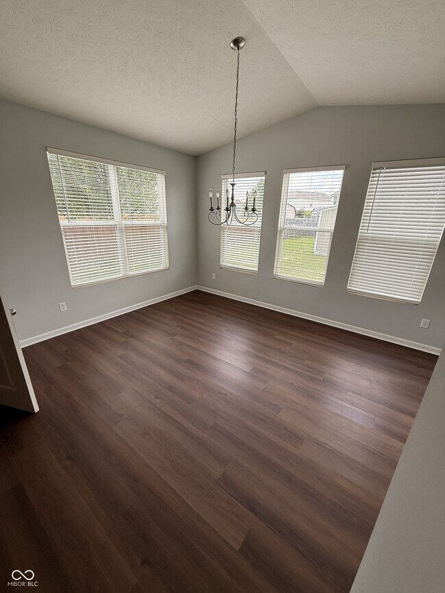 Building Photo - 7824 Newhall Way