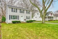 Building Photo - 170 Hilltop Rd
