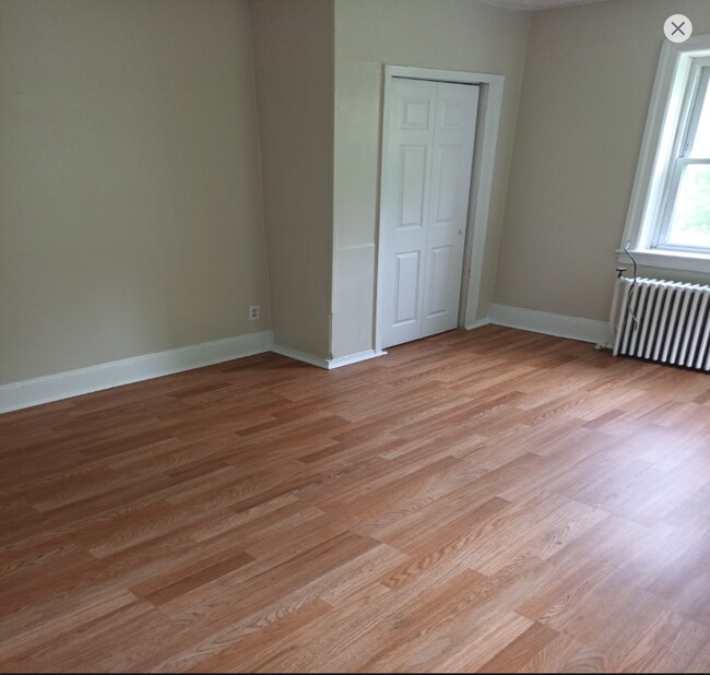 Building Photo - 1154 NY-32