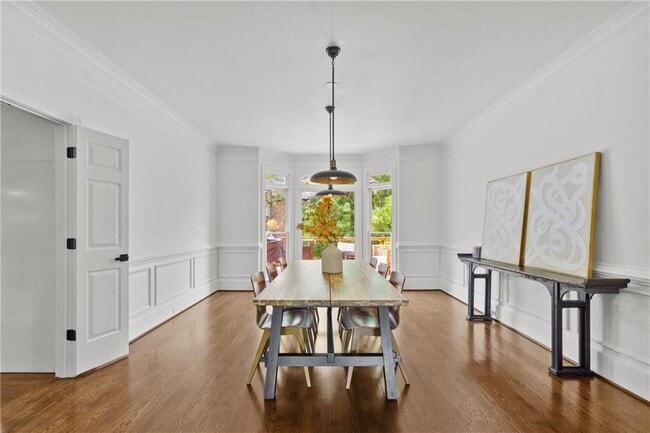 Building Photo - 455 Majestic Cove