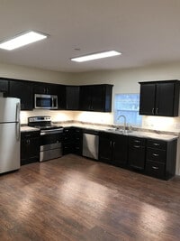 Building Photo - 36 Limit St