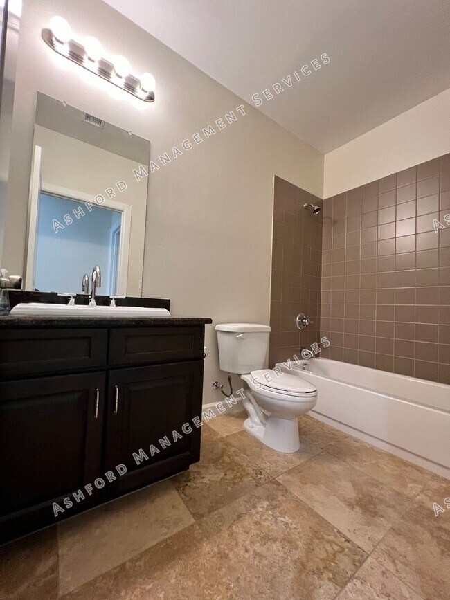 Building Photo - Scottsdale Luxury 2 Bed Condo with Mountain Views - Gated Artesia - Water Included