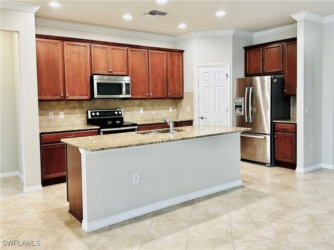 Building Photo - 15007 Lure Trail