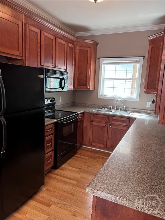 Building Photo - 476 First Street