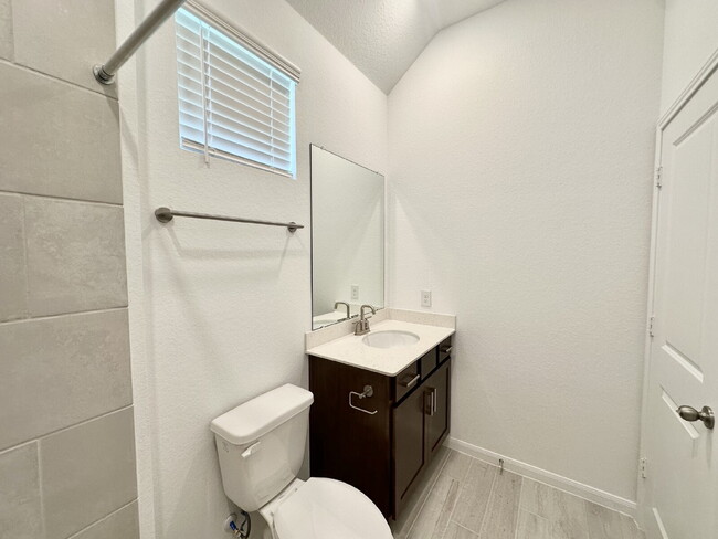 Building Photo - Brand New 3 Bed / 2 Bath Home with Water V...