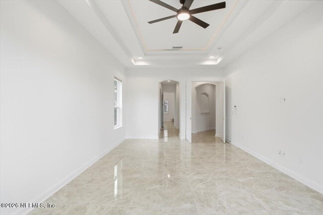 Building Photo - 743 E Dorchester Dr