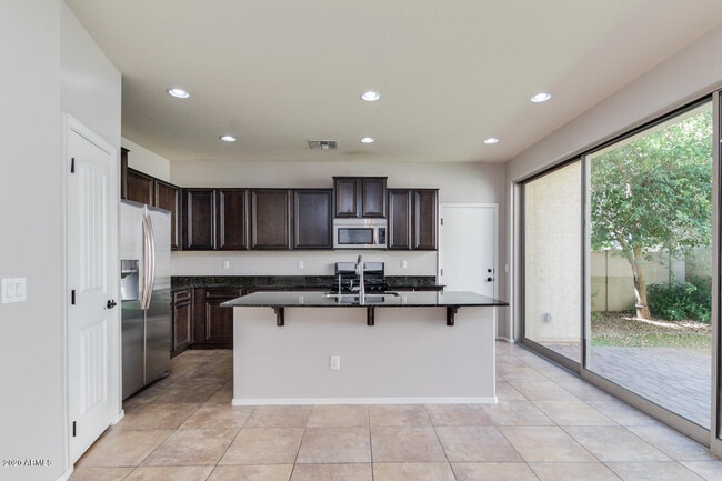 Building Photo - 3481 S Bluejay Dr