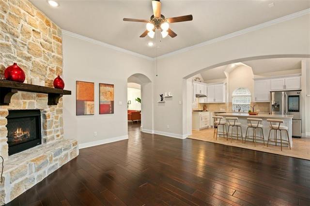 Building Photo - 1313 Baynes Dr