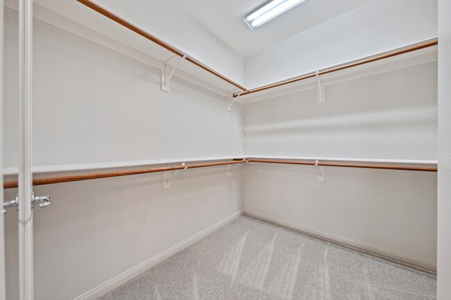 Building Photo - 84126 Canzone Dr