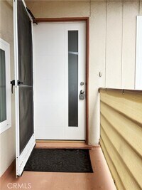 Building Photo - 608 Esplanade